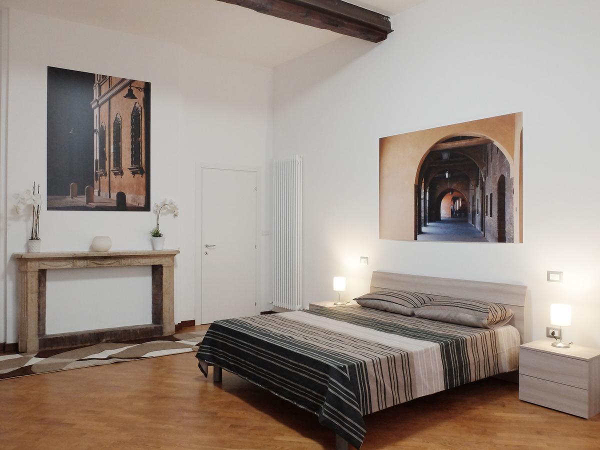 Centro Storico Suites Ferrara Kültér fotó